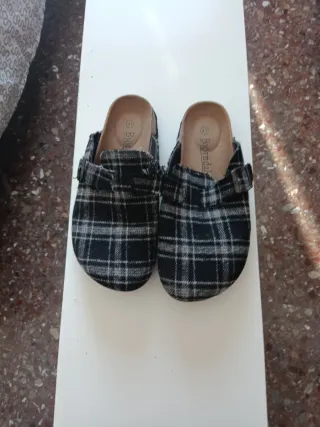 Zuecos Björndal cuadros talla 41