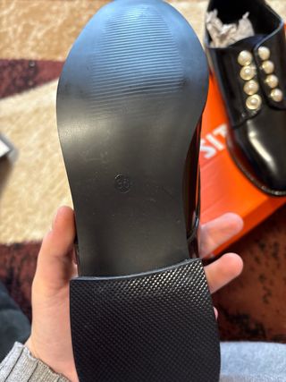 Mocassini Miss Selfridge neri con perle