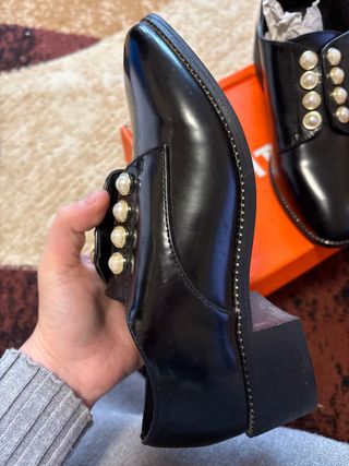 Mocassini Miss Selfridge neri con perle