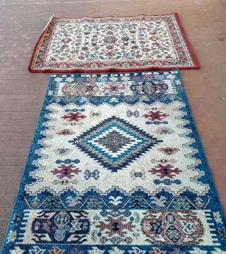 2 Tappeti Vintage Blu e Rossi