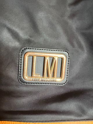 Bolso Negro Love Moschino