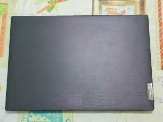 Portátil Lenovo i3 10th Gen SSD