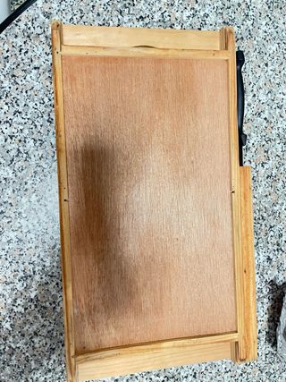 Taglierà in legno e ceramica