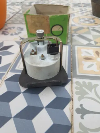 Reloj Batería Veglia Voltios antiguo