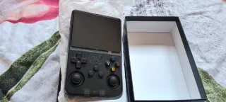 Consola Retro Negra - 21000 Juegos