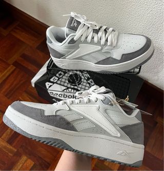 Zapatillas Reebok ART Chill Gris/Blanco