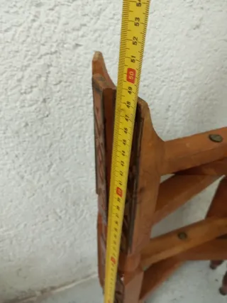 Supporto in legno per vasi