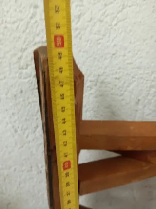 Supporto in legno per vasi