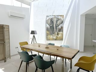 Chalet en alquiler en Elviria en Marbella