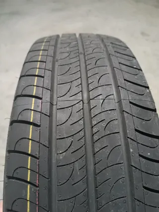 Rueda Goodyear Furgoneta Trafic Talento NV300