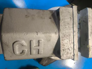 Mordaza de banco para taladro