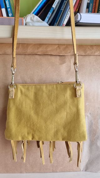 Seis bolsos juveniles cruzados