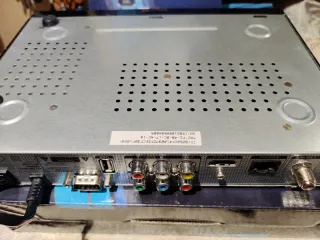 Decodificador SAT IRIS 9900HD