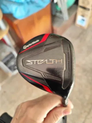 Juego Palos Golf TaylorMade Stealth y hierros 770