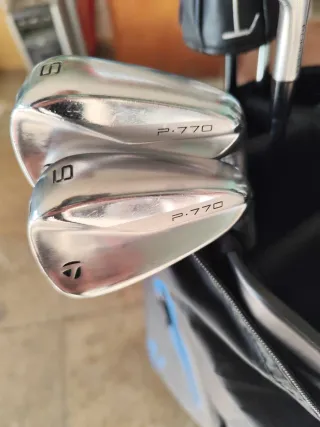 Juego Palos Golf TaylorMade Stealth y hierros 770