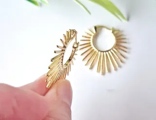 Orecchini a raggiera dorati