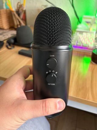Micrófono Blue Yeti Negro.