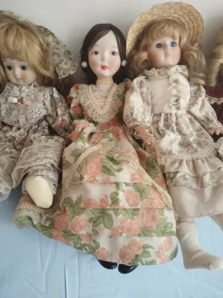 Muñecas de Porcelana Antiguas (4uds)