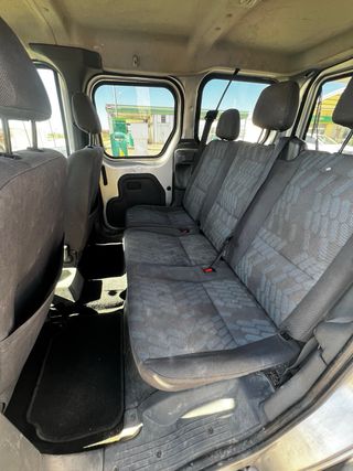 Ford Tourneo Connect 2005