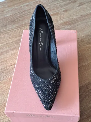 Zapatos de fiesta Alma en Pena negros y plateados