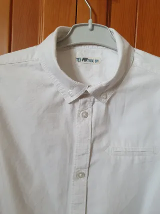 Camisa blanca manga larga niño