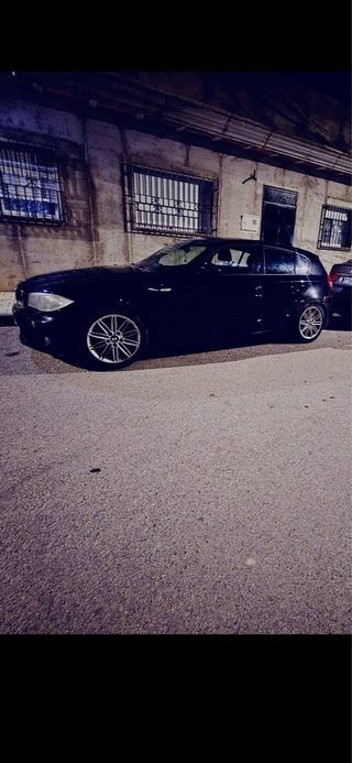 BMW Serie 1 120d pak m