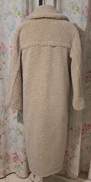Abrigo largo borreguito beige