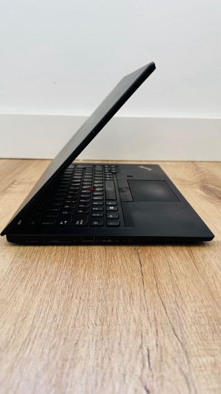 Lenovo ThinkPad X390 i5 / 16 RAM / 256 M2/ Win11