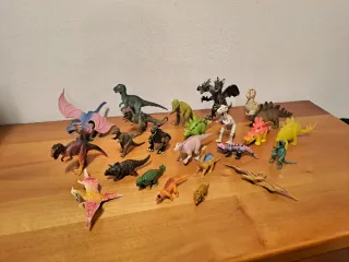 Lotto Dinosauri e Creature Fantastiche Realistiche