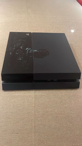PS4 Negra
