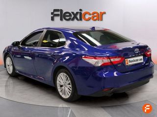 Toyota Camry 2.5 220H Advance