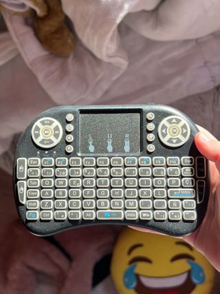 Mini tastiera wireless con touchpad