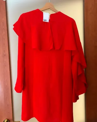 Abito H&M rosso modello a mantella