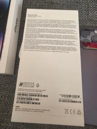 iPhone 14 Pro Max Negro y Plata