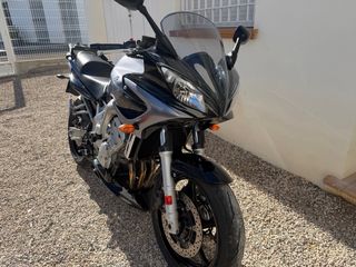 Yamaha FZ6 S2