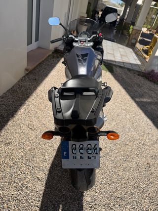 Yamaha FZ6 S2