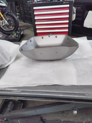 Tapa Baúl BMW 30L 77438548307