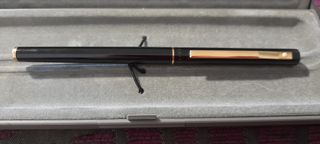 Pluma Sheaffer TRZ plumín medio