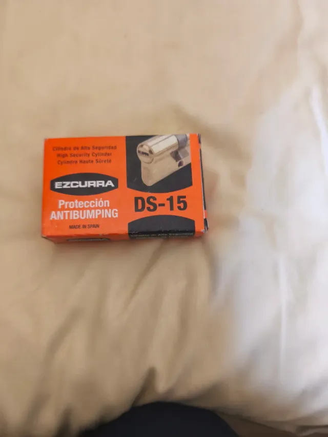 Bombín Seguridad Ezcurra DS-15