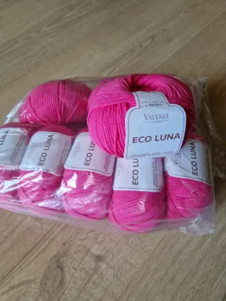 9 ovillos Valeria Lanas Eco Luna Rosa Fucsia