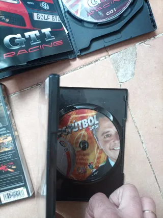 Lote 4 Juegos PC: Road to F1, GTI Racing, FlatOut