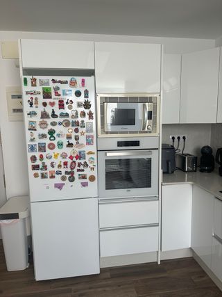 Cocina completa con electrodomésticos