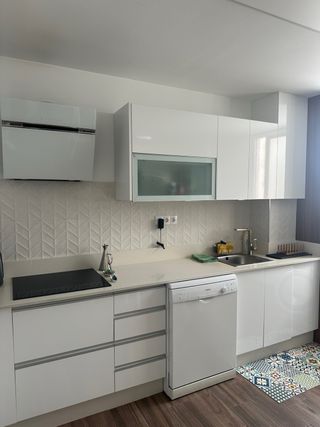 Cocina completa con electrodomésticos