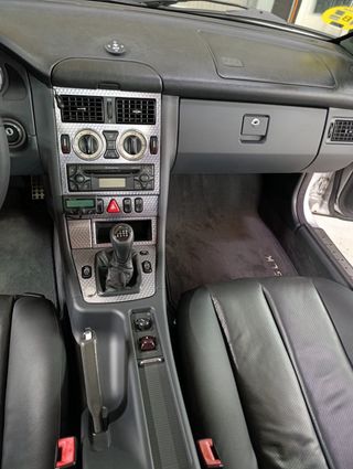 Mercedes-Benz SLK 2003