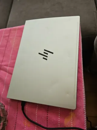 HP Elitebook Portátil Intel Core Ultra 5