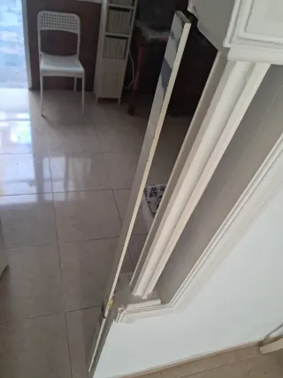 Puerta de hierro forjado