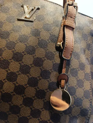 Bolso Louis Vuitton Marrón