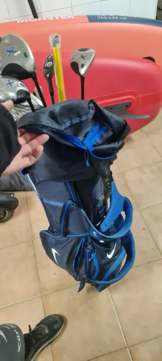 Lote 14 Palos Golf Callaway y Bolsa Nike