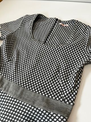 Vestido de muy buen calidad.