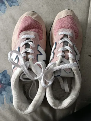 Zapatillas New Balance   número 37